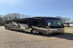 Pre-owned 2015 Thor Motor Coach Tuscany XTE 40AX Class A - Diesel