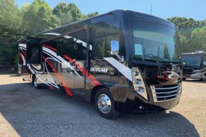 Pre-owned 2021 Thor Outlaw 38MB Class A - Gas