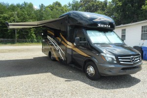 Pre-owned 2018 Thor Siesta 24 ST Class C
