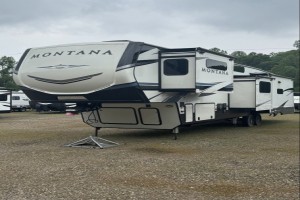 Pre-owned 2021 Keystone RV Montana 3855BR Fifth Wheel
