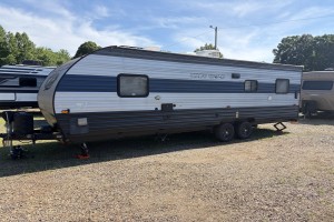 Pre-owned 2020 Forest River Cherokee Grey Wolf 25RRT Travel Trailer
