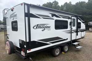 Pre-owned 2019 Grand Design Imagine XLS 18RBE Travel Trailer